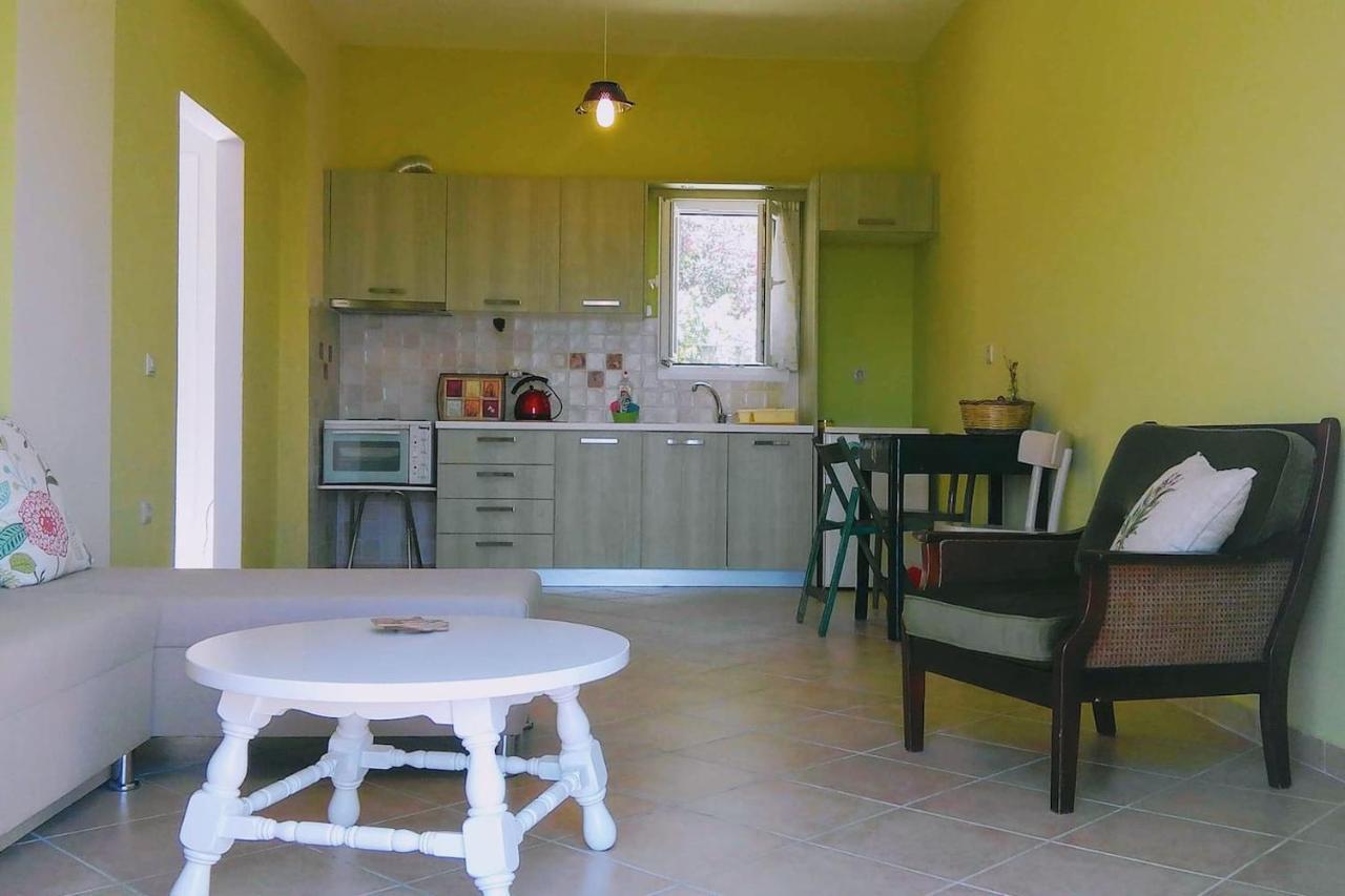 Ermina'S Gaze Apartamento Áyioi Dhéka Exterior foto